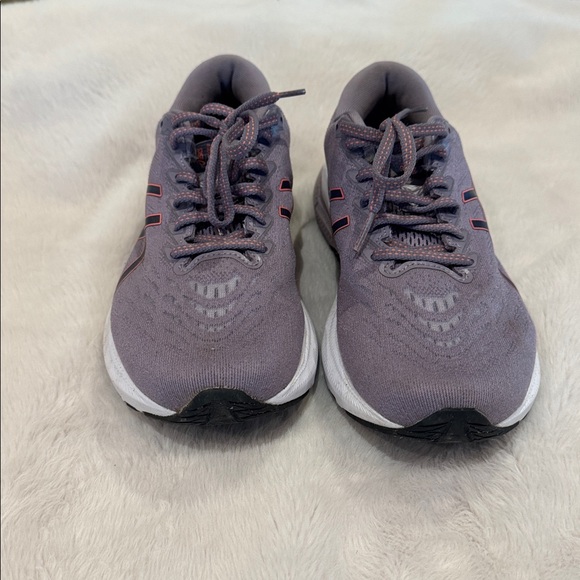 ASICS GT2000 - Picture 2 of 5